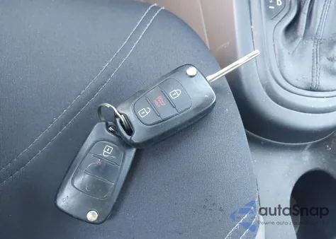 2013 Kia Soul из США, поврежденный, VIN KNDJT2A57D7498910